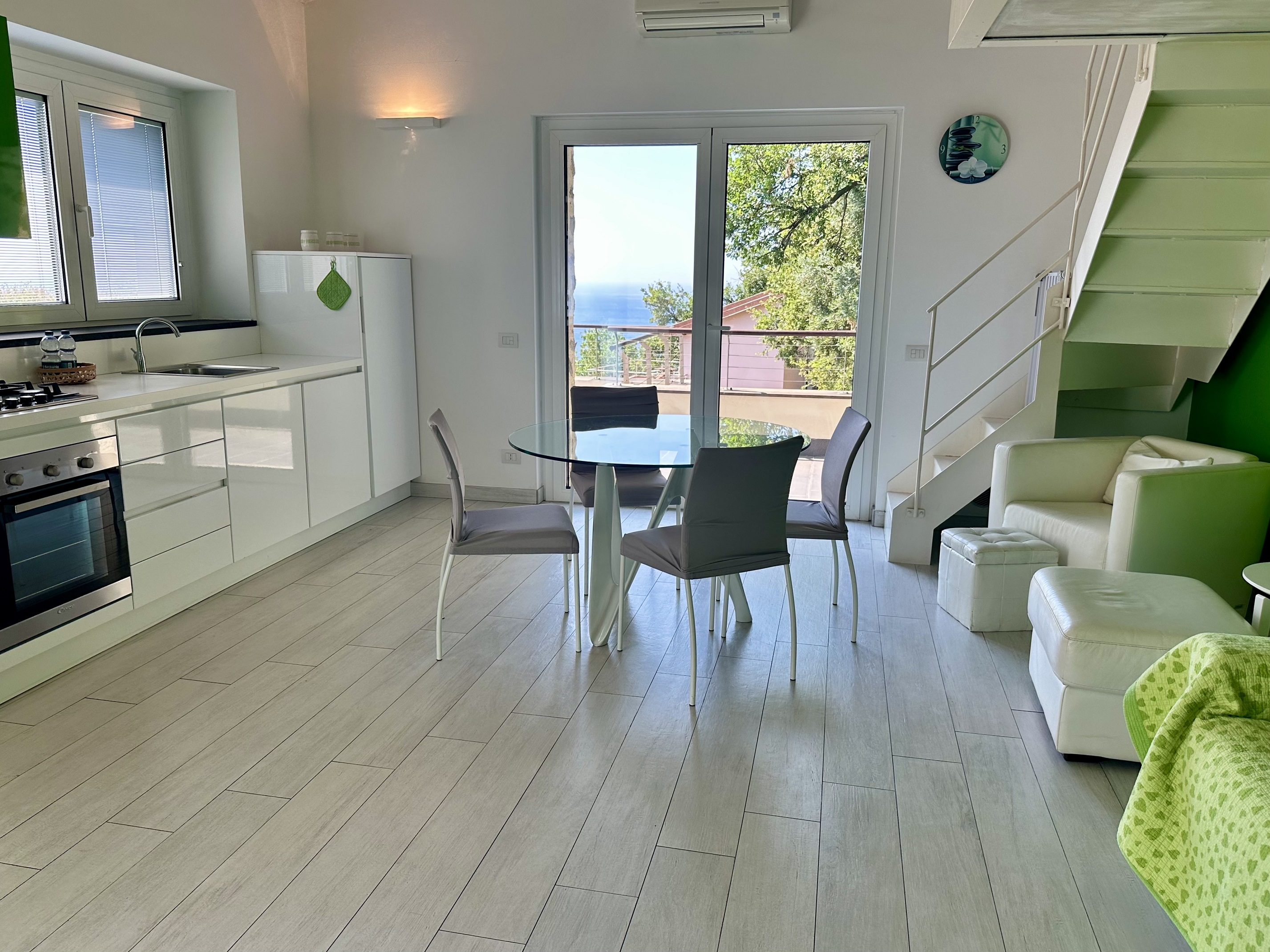 9f one bedroom plus garden