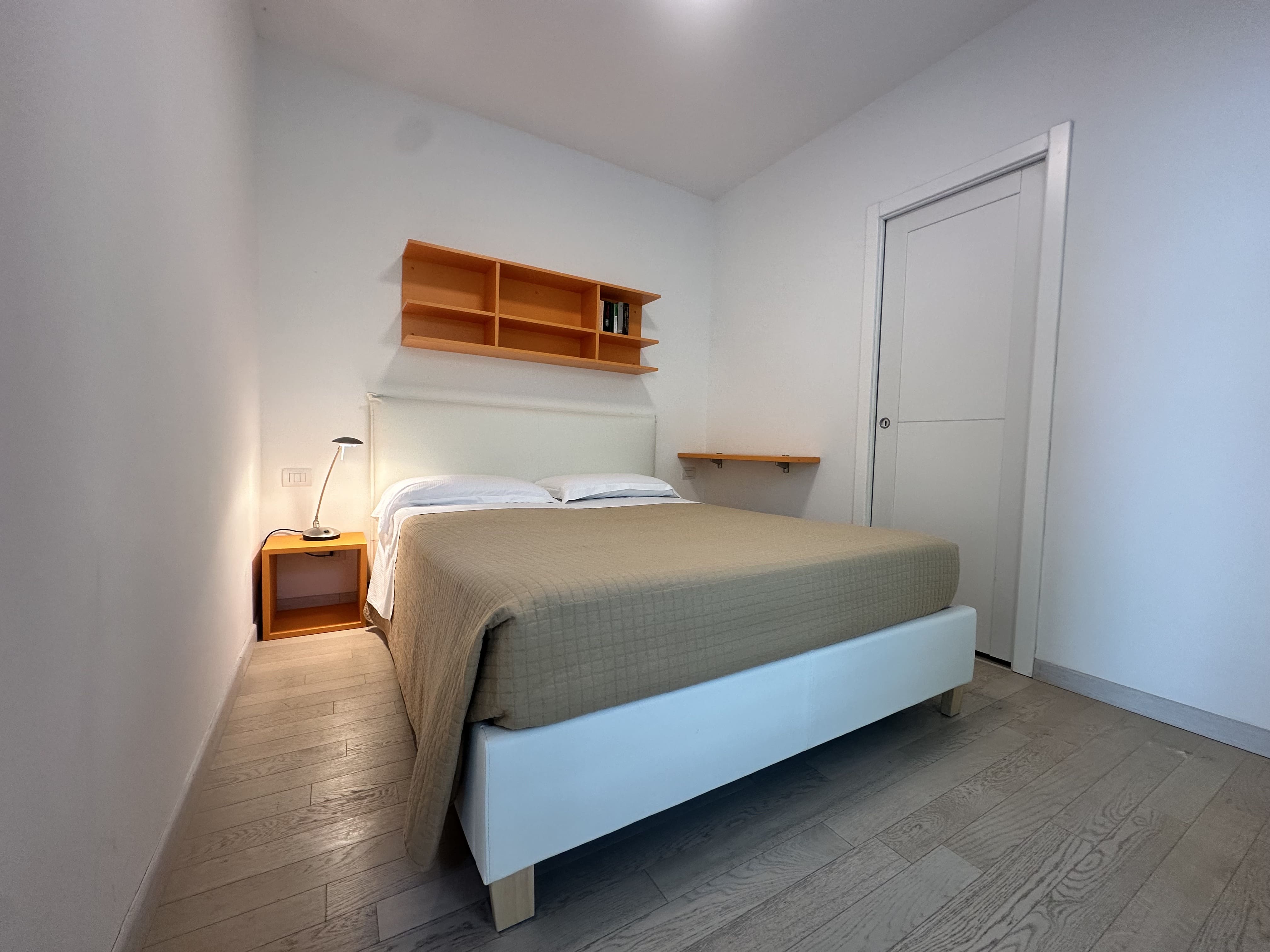 48b two bedrooms
